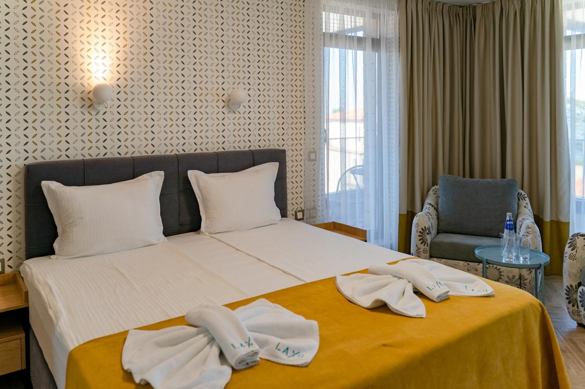 Family Hotel Laxo Obzor Extérieur photo
